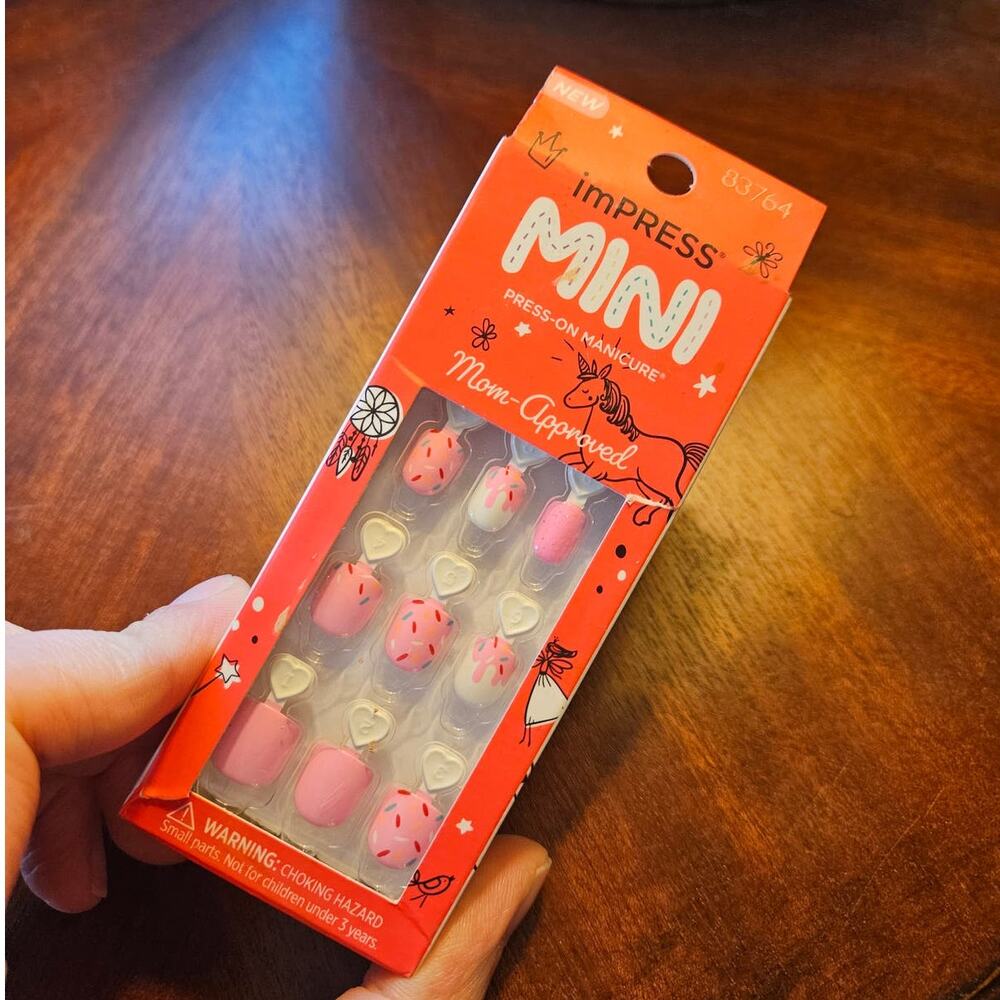 imPRESS Kiss Kids Mini Press On Nails SUPER DUPER Ice Cream Sprinkles #83764